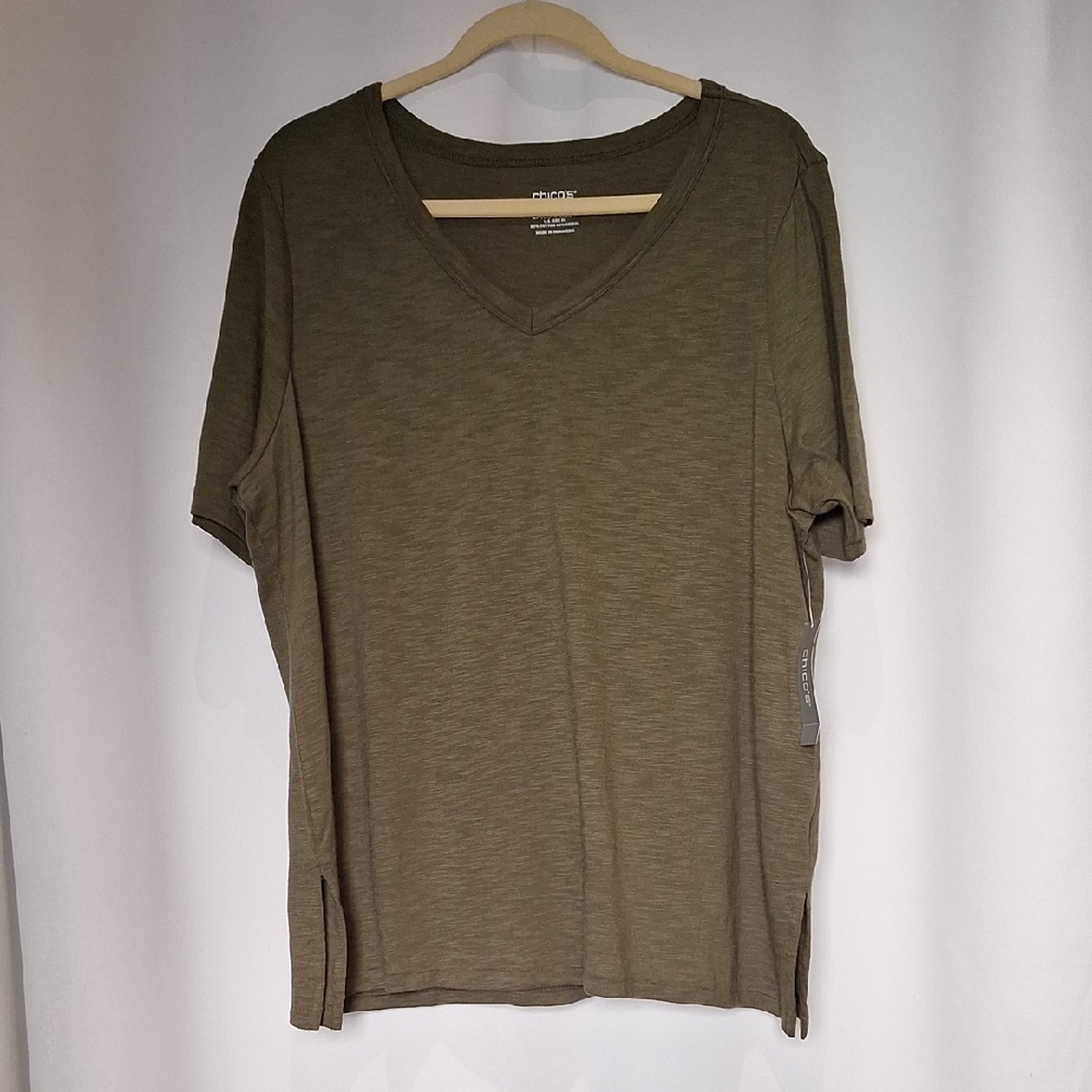 Chico's 3 olive green V-Neck Short Sleeve Tee